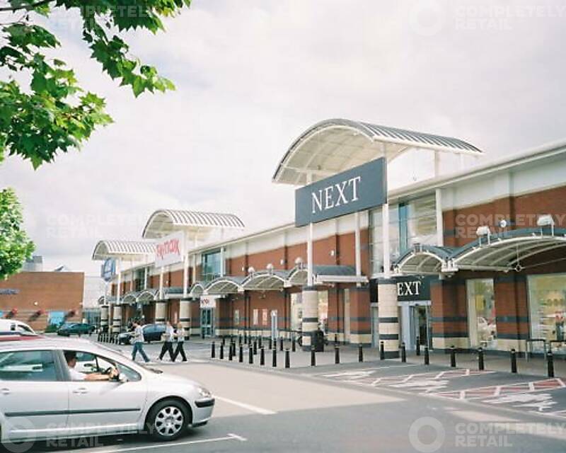 Unit 6, Exe Bridges Retail Park - Picture 1