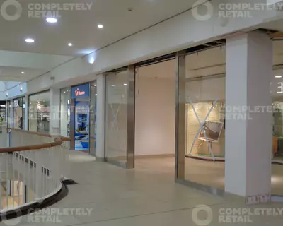 UA - First Floor, Market Place Shopping Centre