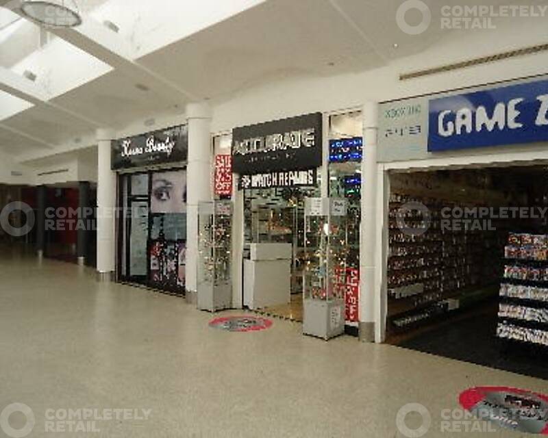 Unit B7, The Mall Wood Green - Picture 1