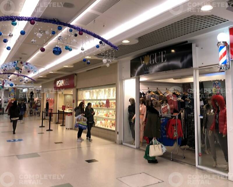 16 Centre Mall, Cleveland Centre, Middlesbrough - Picture 2023-01-25-14-56-13