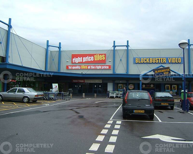 Unit B, Collingwood Retail Park - Picture 1