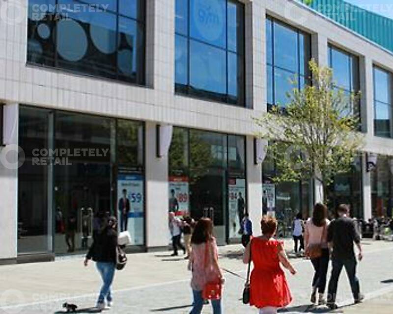 Unit 4, Princess Way - Picture 3