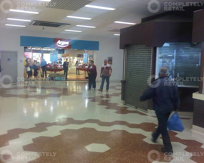 Kiosk C, 33 Spring Lane, Swansgate Shopping Centre - Picture 1