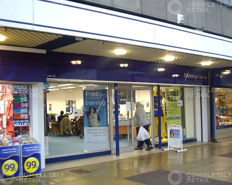 22 The Mall, The Mall Shopping Centre - Picture 1