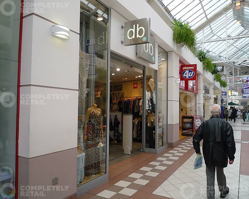 12 Union Arcade, Mill Gate Shopping Centre - Picture 1