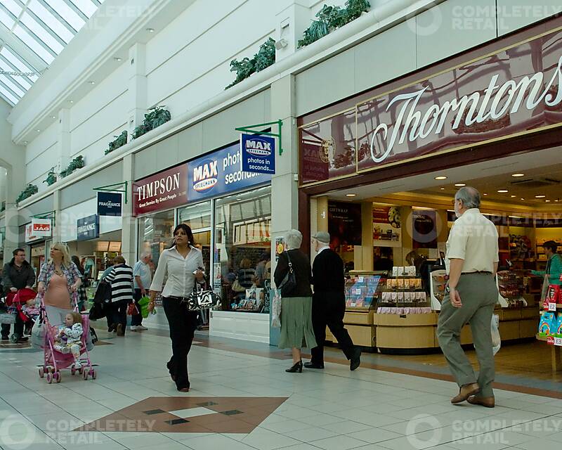 14A, St Elli Shopping Centre - Picture 1