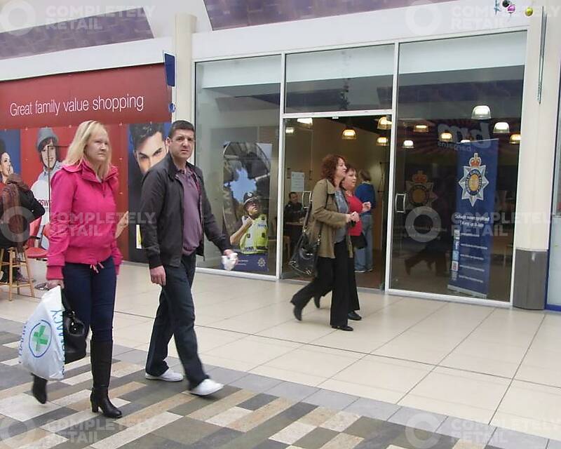 Unit 15, Kingsway Centre - Picture 1