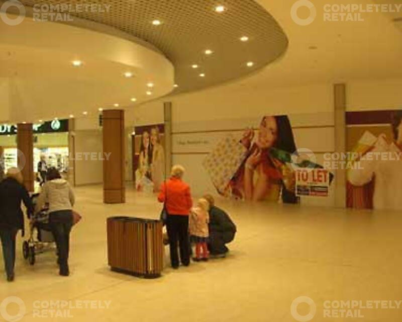 Unit LG05, Kingsgate Shopping Centre - Picture 1