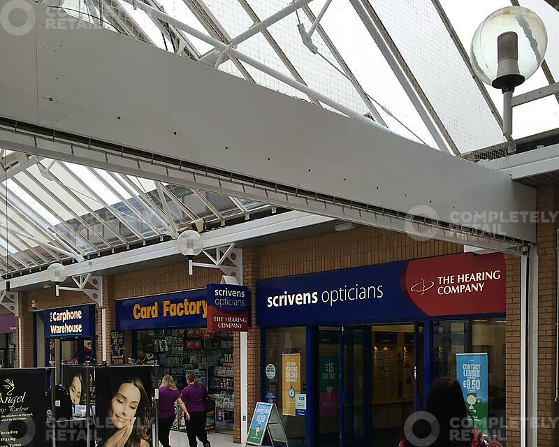 Unit 72, The Guineas Shopping Centre, Newmarket - Picture 1