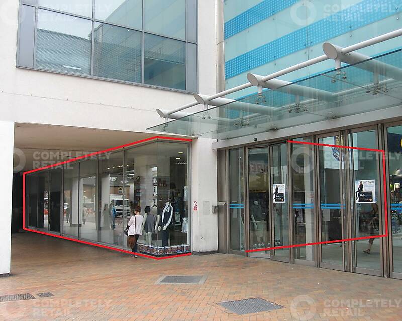 GL1 Lockwood Walk, Liberty shopping centre, The Liberty Centre - Picture 2