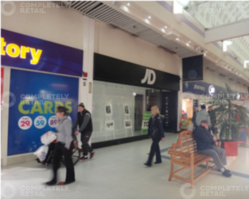 Unit 29, Weston Favell Shopping Centre - Picture 3