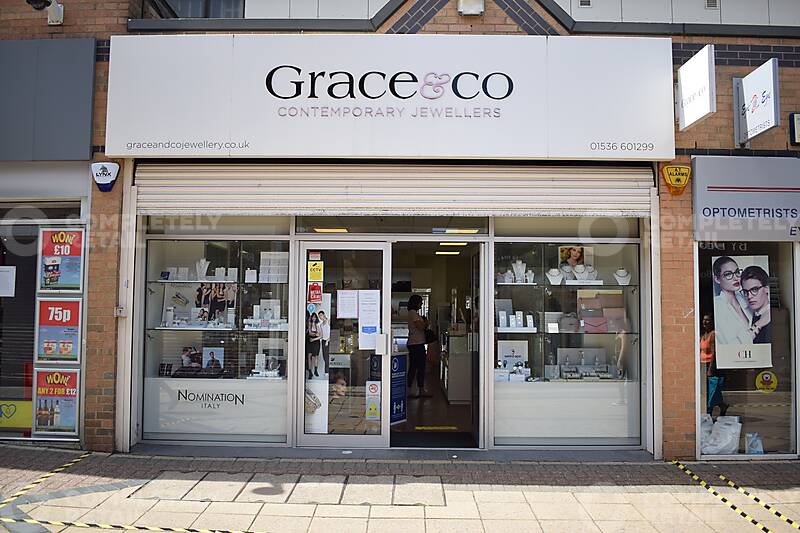 2 Spencer Court, Willow Place & Corby Town Shopping, Corby - Picture 2021-05-25-17-10-54