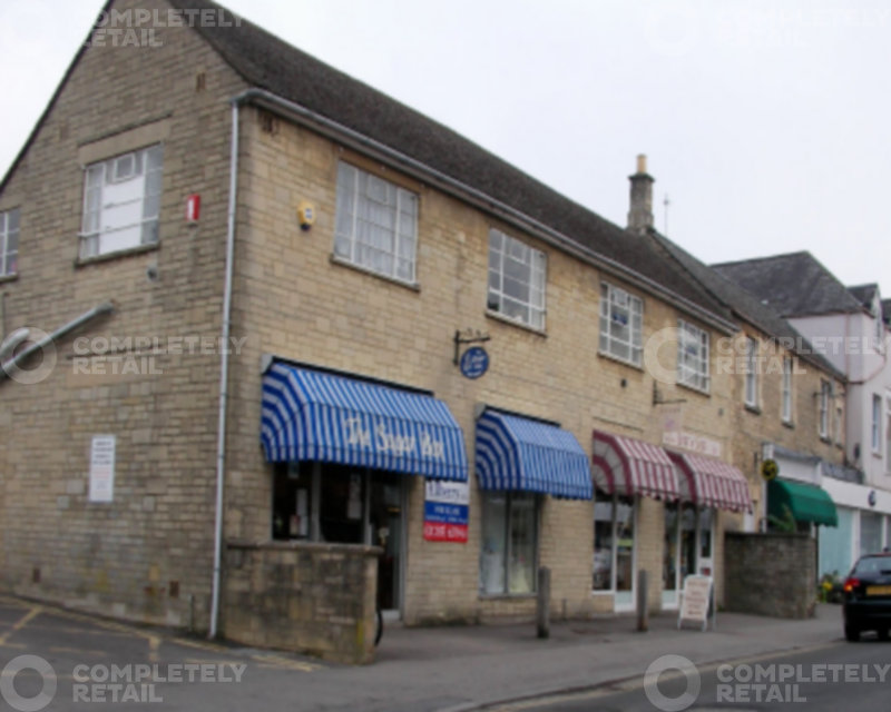 8a Ashcroft Road - Picture 2