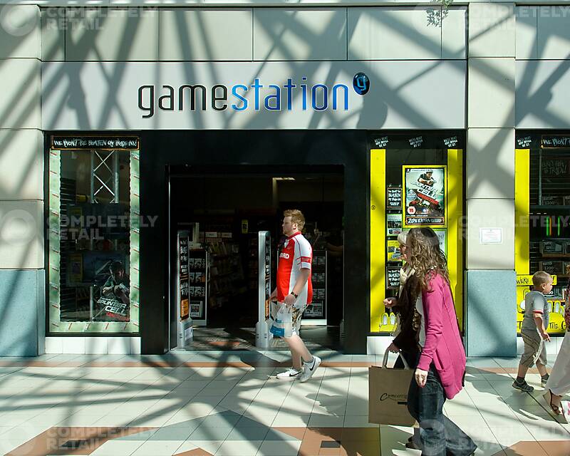 Unit 1, St Elli Shopping Centre - Picture 1