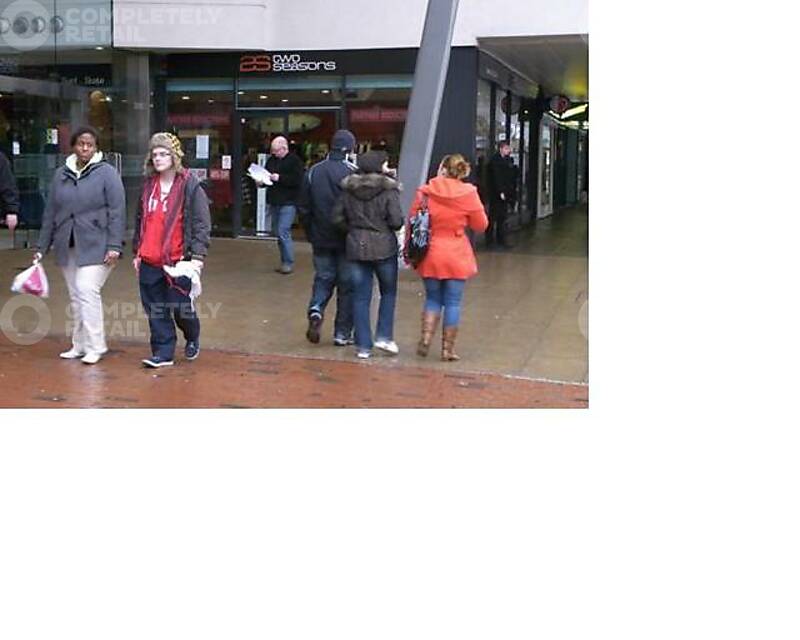 U15-17 Oxford Road, Broad Street Mall - Picture 1