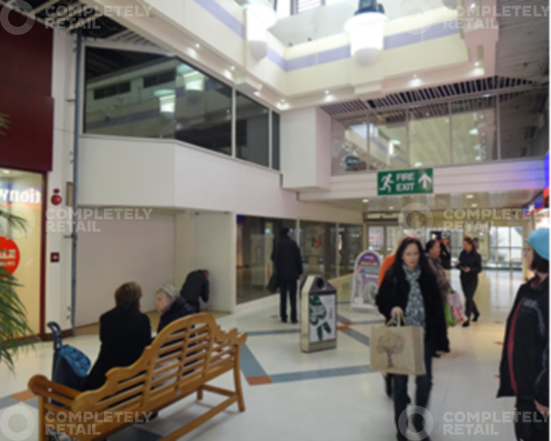 Unit 41/42, Weston Favell Shopping Centre - Picture 1