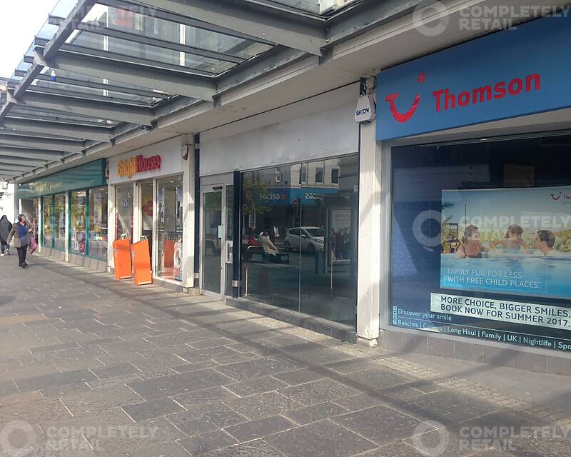 Unit 25, Artizan Shopping Centre - Picture 2