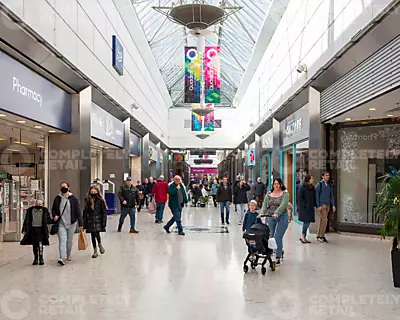 Unit 9/10 St Mary's Arcade