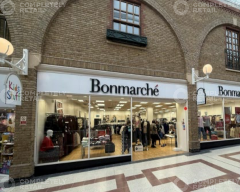 Unit 14-15 Market Place, Market Place Centre, Burgess Hill - Picture 2026-01-20-10-21-00