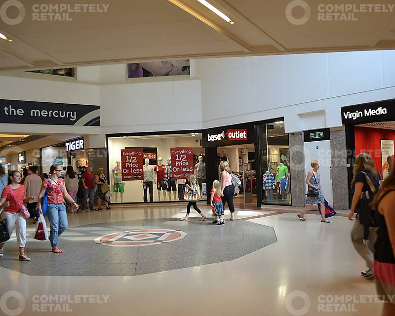 Unit 6, Mercury Shopping Centre - Picture 1