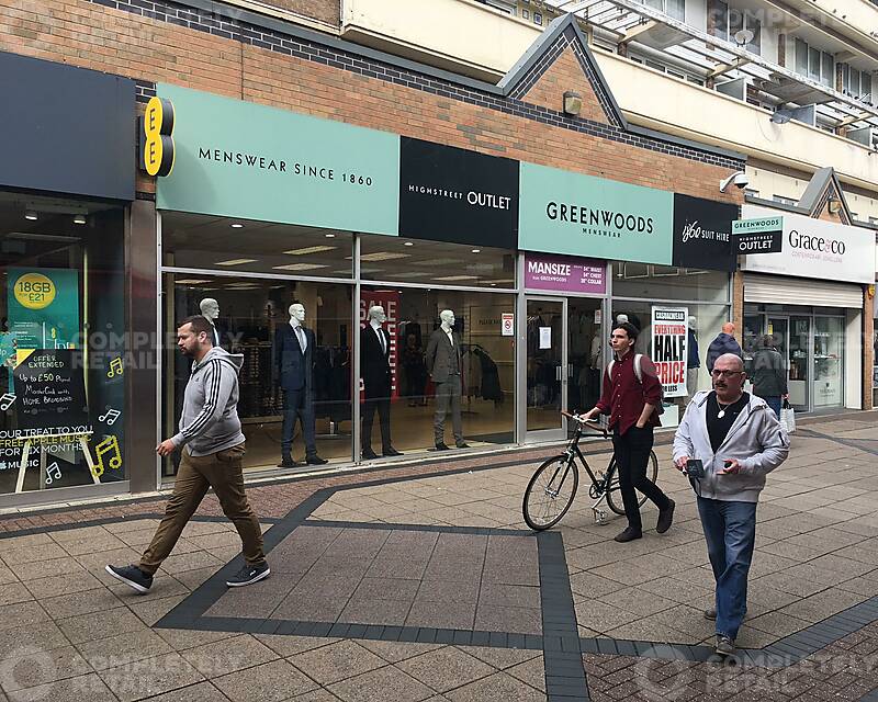 4 Spencer Court, Willow Place & Corby Town Shopping, Corby - Picture 2018-03-14-12-57-44