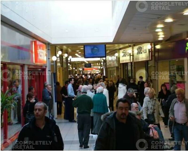 Unit 56 (9 Castle Way), Castlegate Shopping Centre - Picture 1