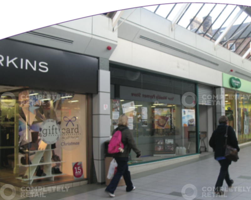 Unit 17, Abbeygate Shopping Centre - Picture 1