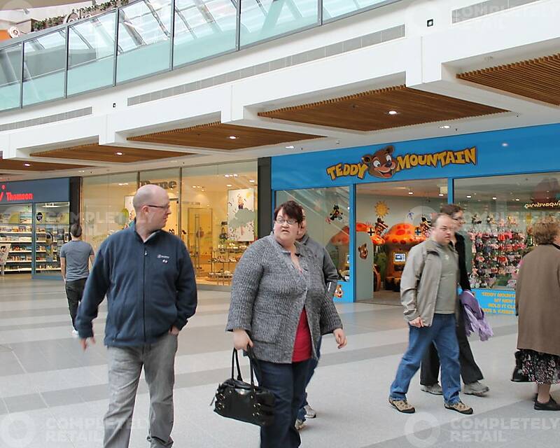 Unit LR12 Centre West Lower, East Kilbride Shopping Centre - Picture 1