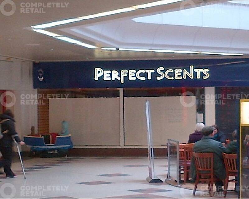 Unit 25, Marlands Shopping Centre - Picture 1