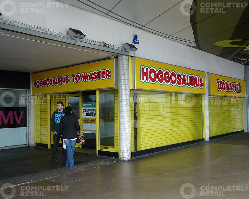 Unit 76-77, Dolphin Shopping Centre - Picture 1