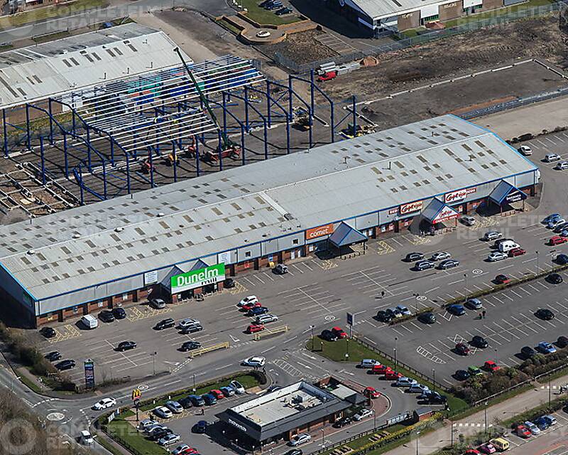 B, Derwent Howe Retail Park - Picture 1