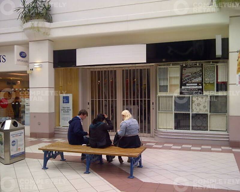20 Union Arcade, Mill Gate Shopping Centre - Picture 1