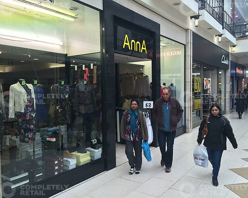 Unit 6, St Anns Shopping Centre