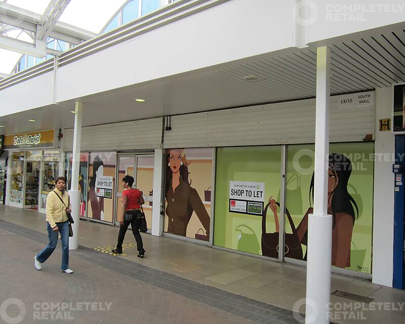 13/15 South Mall, Edmonton Green Shopping Centre