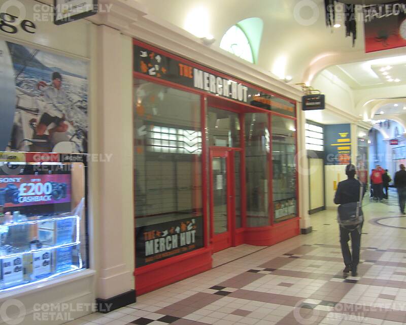 Unit 41, Cascades Shopping Centre