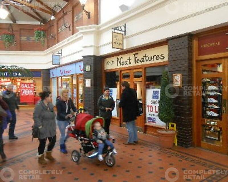 Unit 19, The Victoria Centre - Picture 1