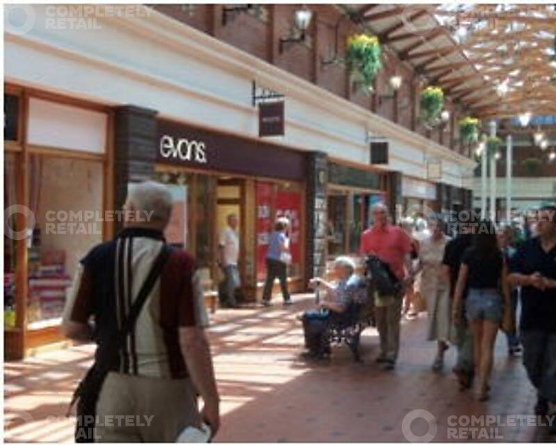 Unit 30, The Victoria Centre - Picture 1