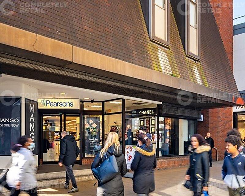 35, Palace Gardens, Enfield - Picture 2025-04-11-15-27-11