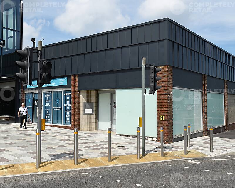 Unit 27, Hempstead Valley Shopping Centre, Hempstead Valley - Picture 2023-01-20-10-21-54