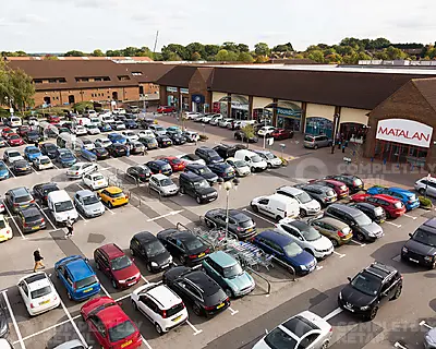 Unit 21/22, Chineham Shopping Park