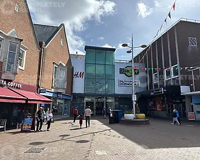 Unit 91 The Dolphin Centre, Dolphin Shopping Centre, Poole