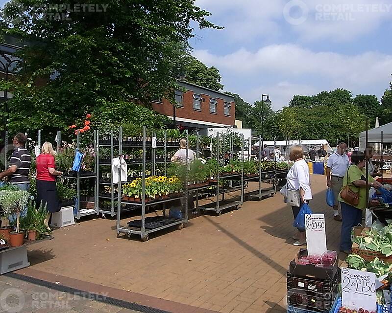 Unit L, Madeley Shopping Malls - Picture 1