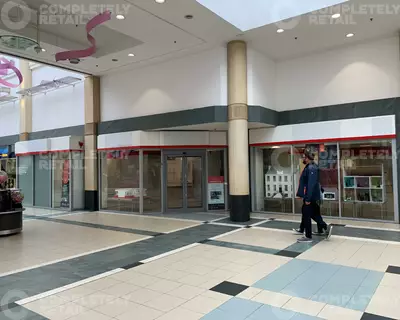 Unit 34-36, The Piazza