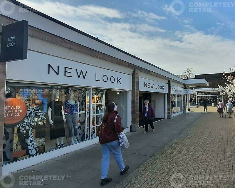 Unit 6-8, Newlands Shopping Centre, Witham - Picture 2023-11-23-10-24-13