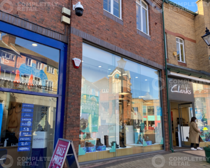 SU16 / SU17, Orchard Square Shopping Centre, Sheffield - Picture 2022-12-07-15-18-23