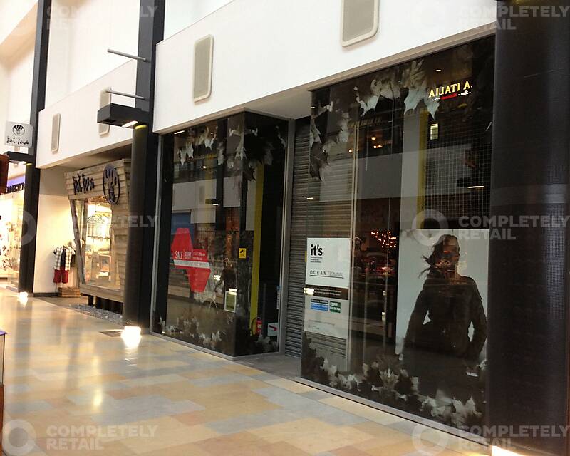 RU42, Ocean Terminal Shopping Centre - Picture 1