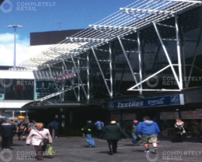 3 Brythen Street, St Johns Shopping Centre - Picture 1