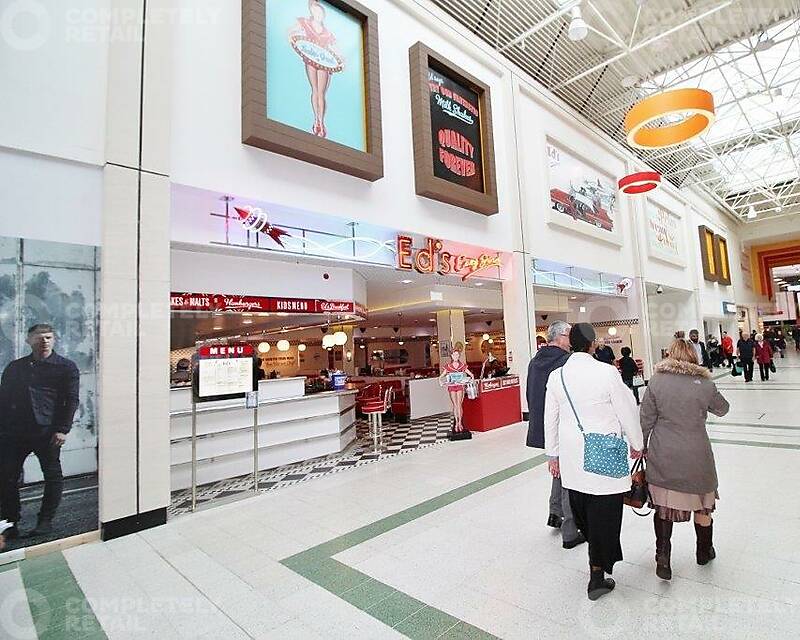 44, Evesham Walk, Kingfisher Shopping Centre, Redditch - Picture 1