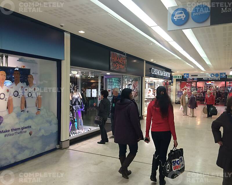 8 St Michael's Square, The Grosvenor Shopping Centre - Picture 1
