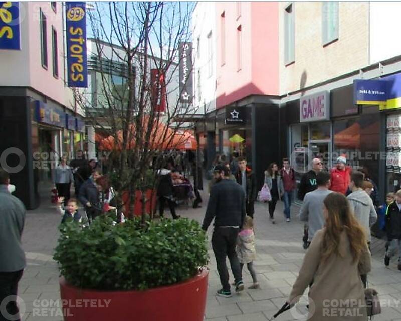 Unit D2B, White River Shopping Centre - Picture 1